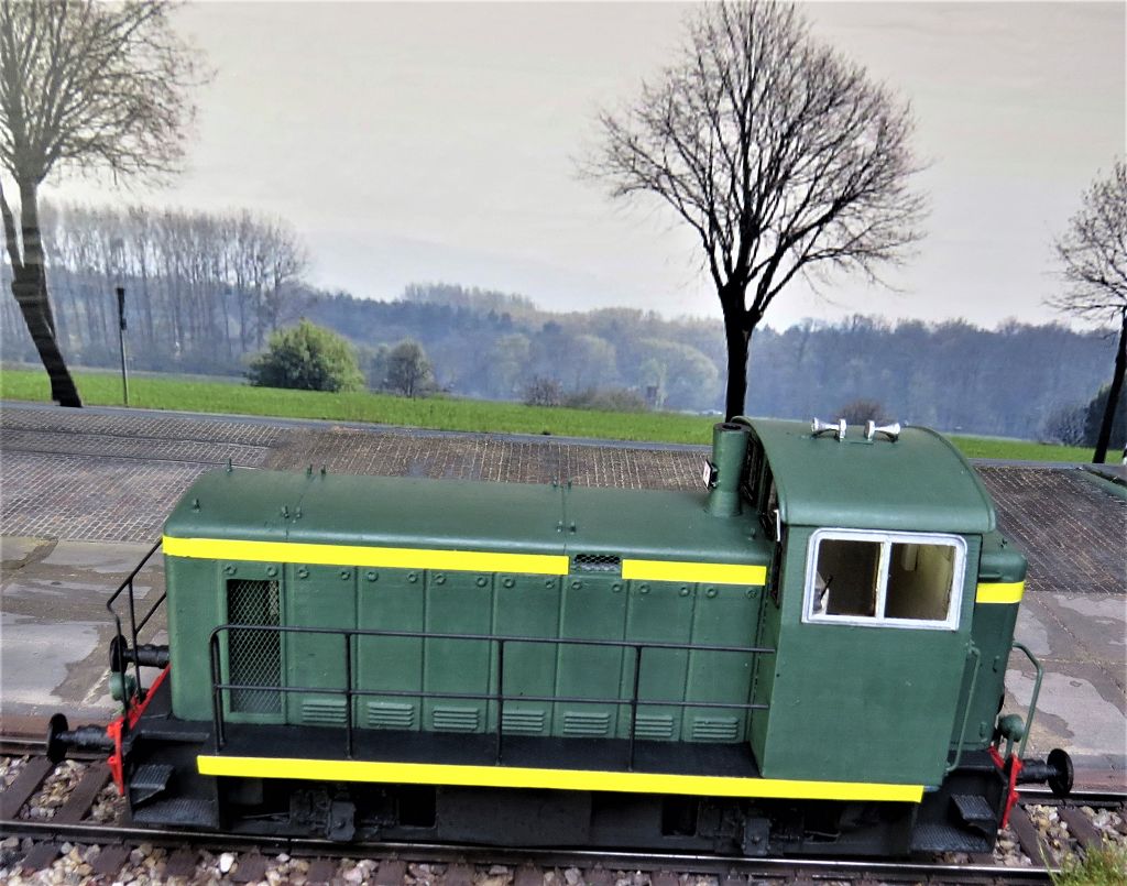 die französische Y7100, fertig, aber noch ohne Beschriftung.